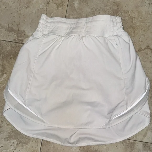 Hotty hot high rise skirt - Picture 3 of 6